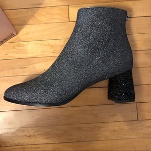 Like new Sophia Webster Stella Booties 40 (size 9)